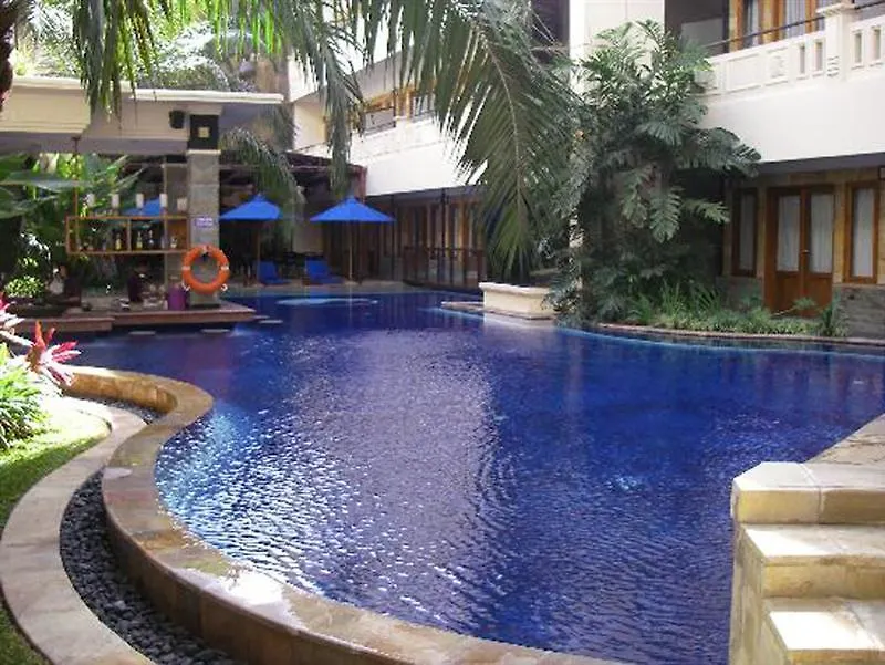 Famous Hotel Kuta Formerly Permata Kuta Hotel