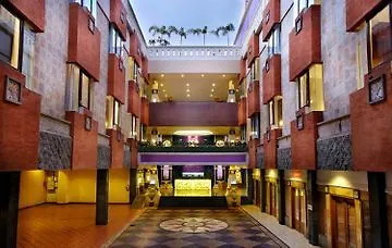Famous Hotel Kuta Formerly Permata Kuta Hotel